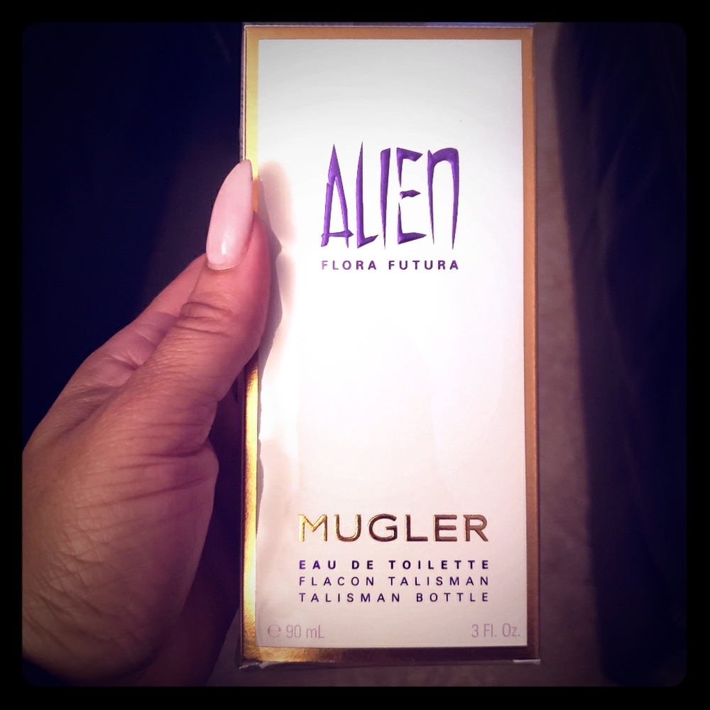 BrandNew! Rare! Alien Flora Futura Edt!